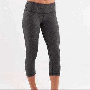 Lululemon reversible wunder under